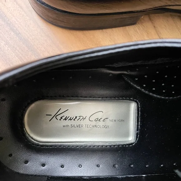 Lace Up Dress Shoes - Picture 7 of 8